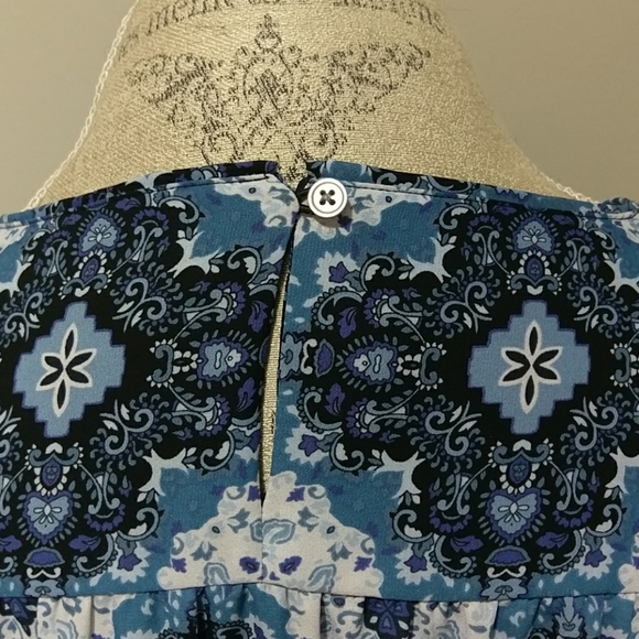 Blue Loft Blouse - Picture 4 of 7